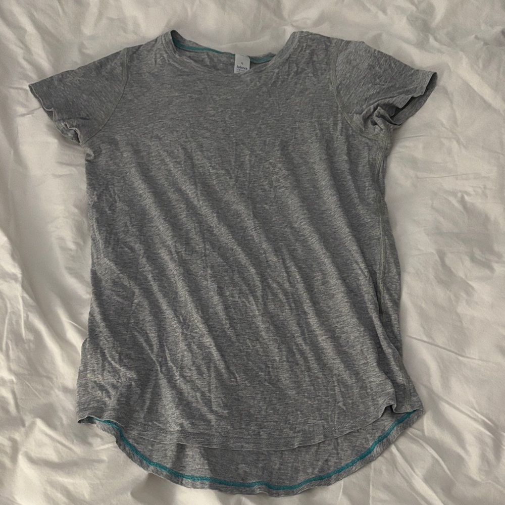 Ivivva Gray Short Sleeve Tee